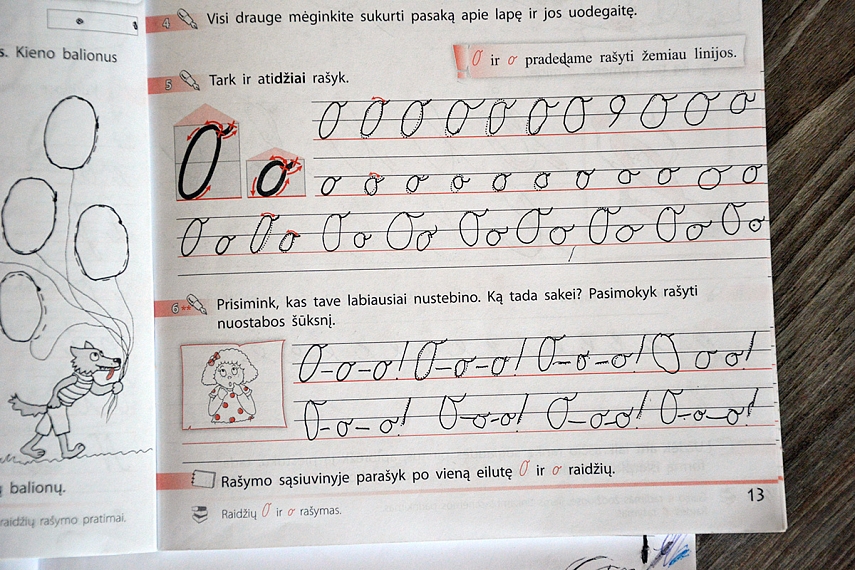 <p>Smulkios ir beveik nebe kreivos. Tiesa, šį puslapį po mažą atkarpėlę pildėme visą savaitę. Tad nespauskit vaikų skubėti. Priraityti tiek O per vieną dieną - neįmanoma ir net nenaudinga</p>
